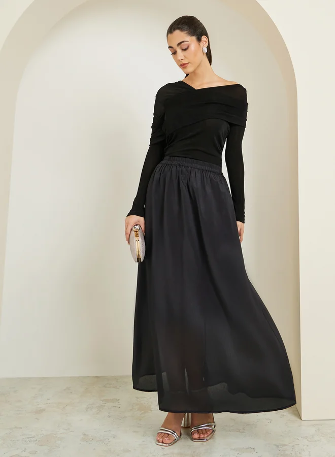 Black Solid A-Line Maxi Skirt