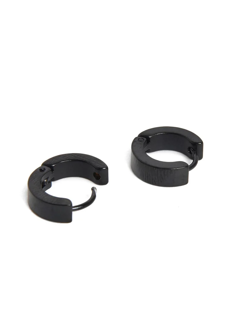 سوهي Black Designer Contemporary Designer Stud Earrings