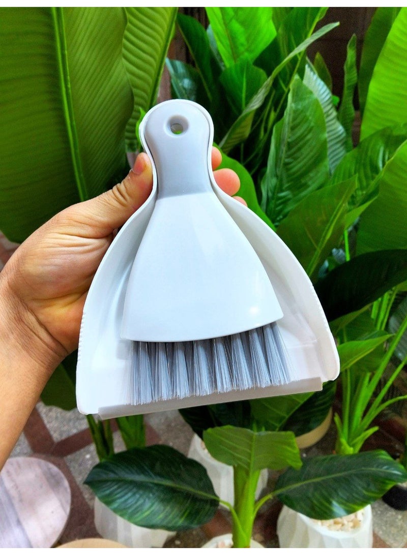 Mini Dustpan & Brush Set - Image 1