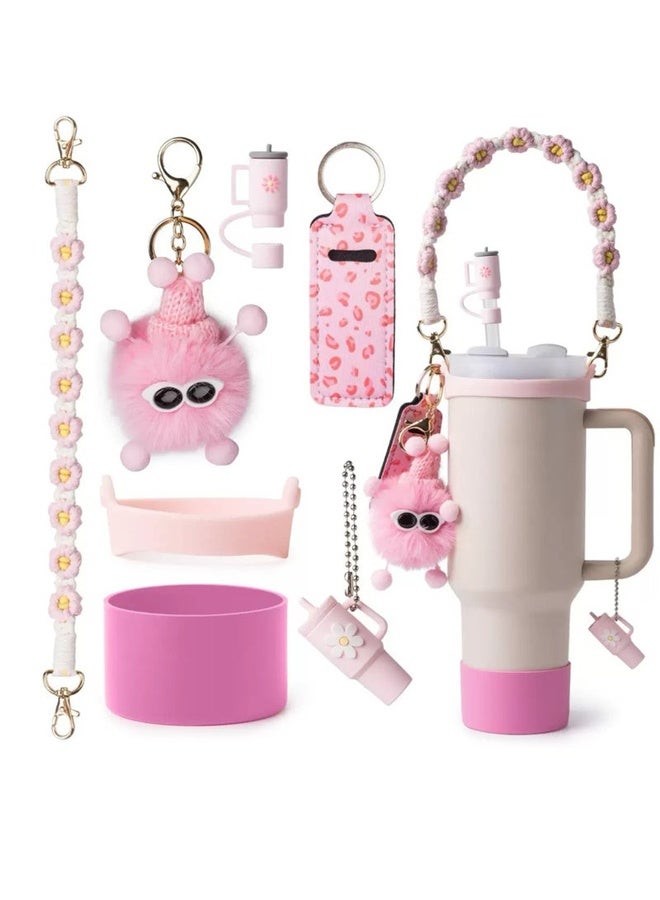 منزل الغابة مجموعة ملحقات كوب للزجاجة ستانلي، بما في ذلك حزام مقبض زجاجة المياه، غلاف سيليكون للكوب، حامل أحمر الشفاه، سلاسل مفاتيح، زخارف مقبض، وغطاء مصاصة، لأكواب ستانلي سعة 40 أونصة / 30 أونصة باللون الأبيض. - Image 1