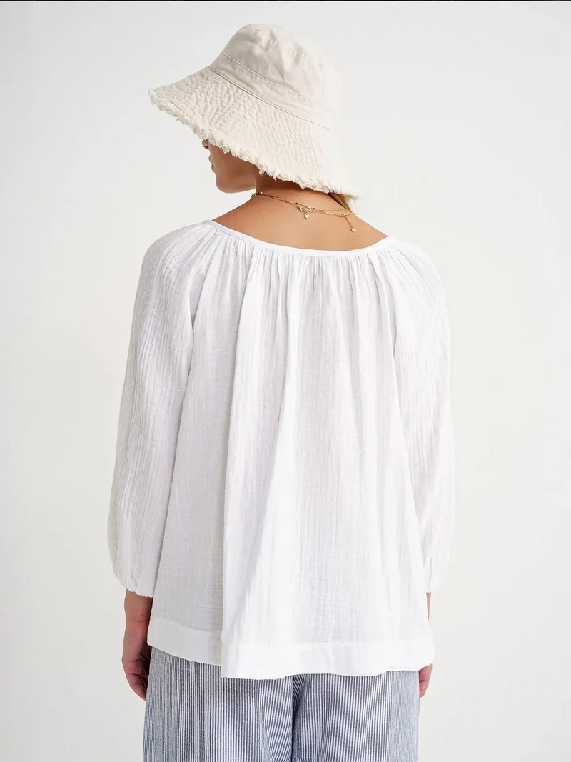 Mixray White Mixray Buttoned Muslin Blouse for Women | Best Price UAE