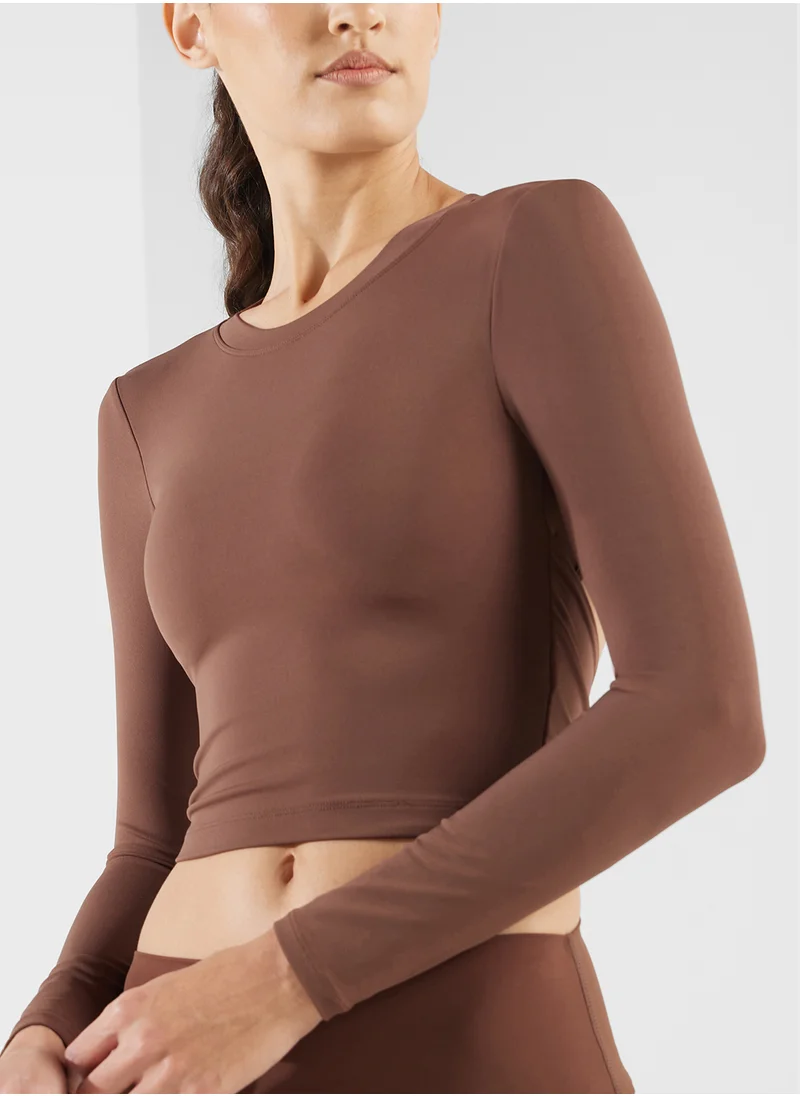 FRWD Long Sleeve Seamless Fitted Top With Cutout Back