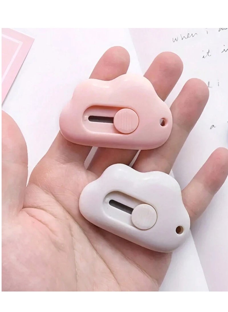 Mini cloud shape cutter random colour 1 piece  - Image 1