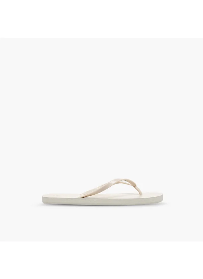 سيليست Women's Textured Flip Flops