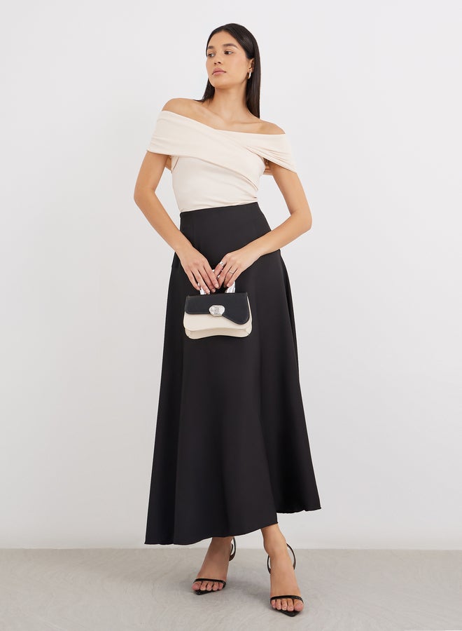 ستايلي تنورة ماكسي ستايلي سادة بتفاصيل أزرار - Image 1