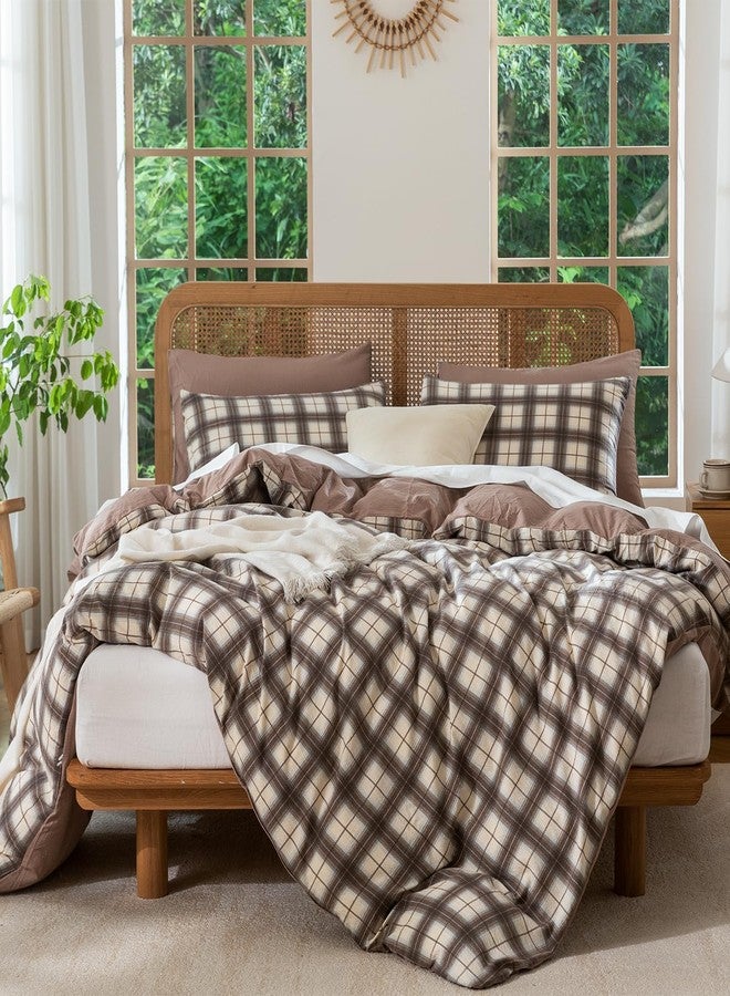 BUPIRD Queen Comforter Set Plaid 3 Pieces Soft Cute Plaid Bedding Comforter Lightweight Check Geometric Style Geometric Comforter Set for All Seasons 1 Comforter and 2 Pillowcases - Image 3