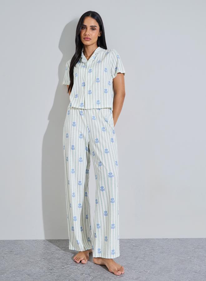 Styli Green All Over Print Short Sleeves Shirt and Straight Pants Pyjama Set - Image 2