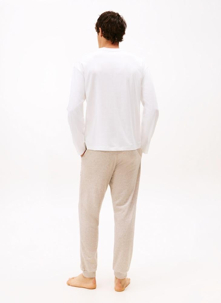 تومي هيلفيغر تي شيرت  الأصلي بأكمام طويلة للاسترخاء - Image 2