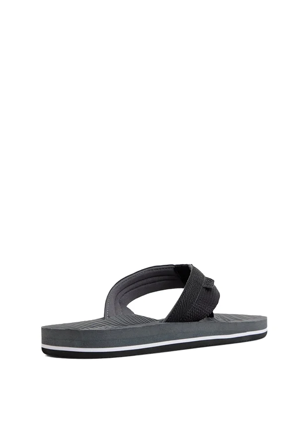 الدو Kegan Men Black Flat Sandals
