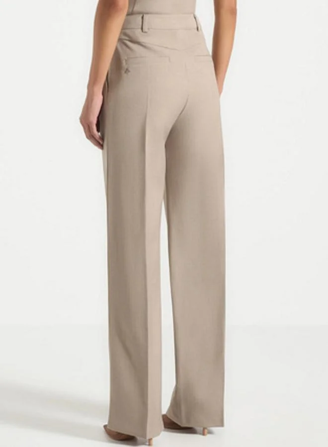 تايك تو بنطال بخصر عالي وقصة مستقيمة