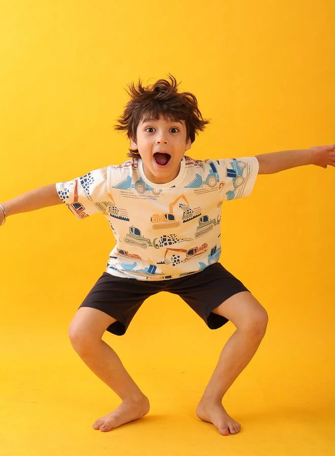 Anthrilo Anthrilo All-Over Print Short Sleeve T-Shirt and Shorts Set