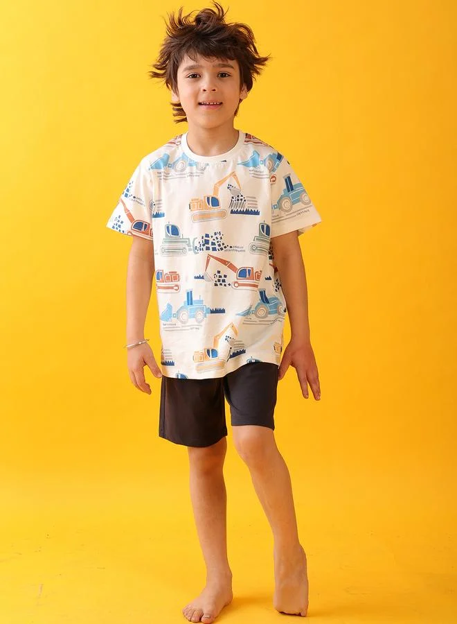Anthrilo Anthrilo All-Over Print Short Sleeve T-Shirt and Shorts Set