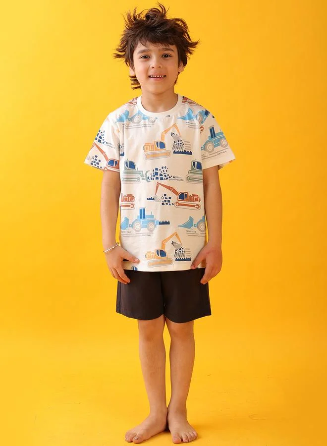 Anthrilo Anthrilo All-Over Print Short Sleeve T-Shirt and Shorts Set