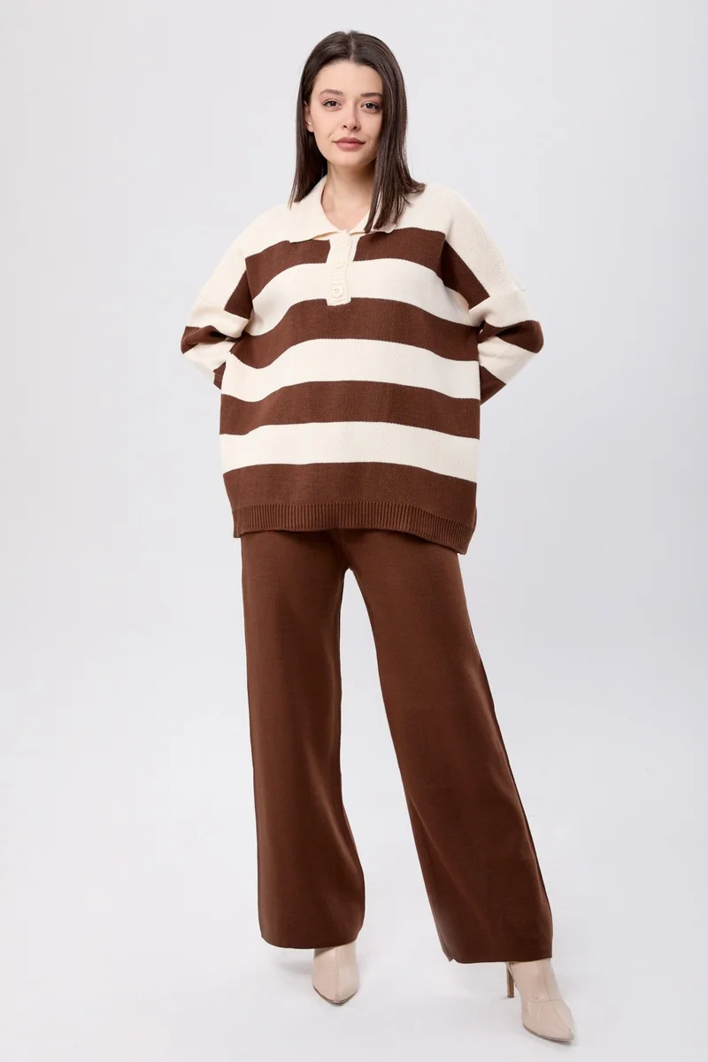 Tofisa 23895-COFFEE-CREAM Striped Knitwear Suit