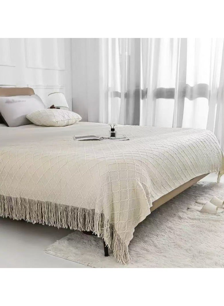 Knitted Throw Blanket with Tassel  - Image 4