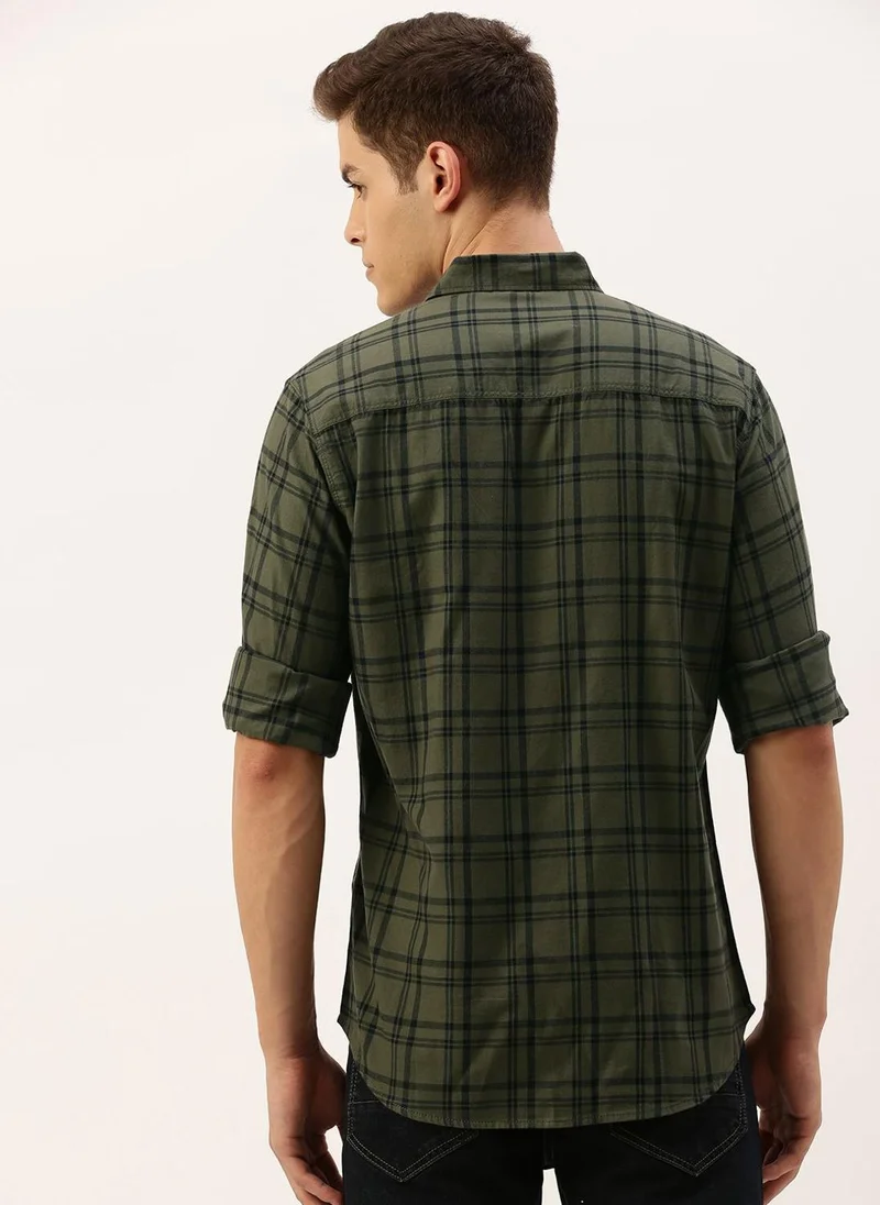 The Indian Garage Co Men Slim Fit Checkered Full Sleeves Spread Collar Casual Shirt