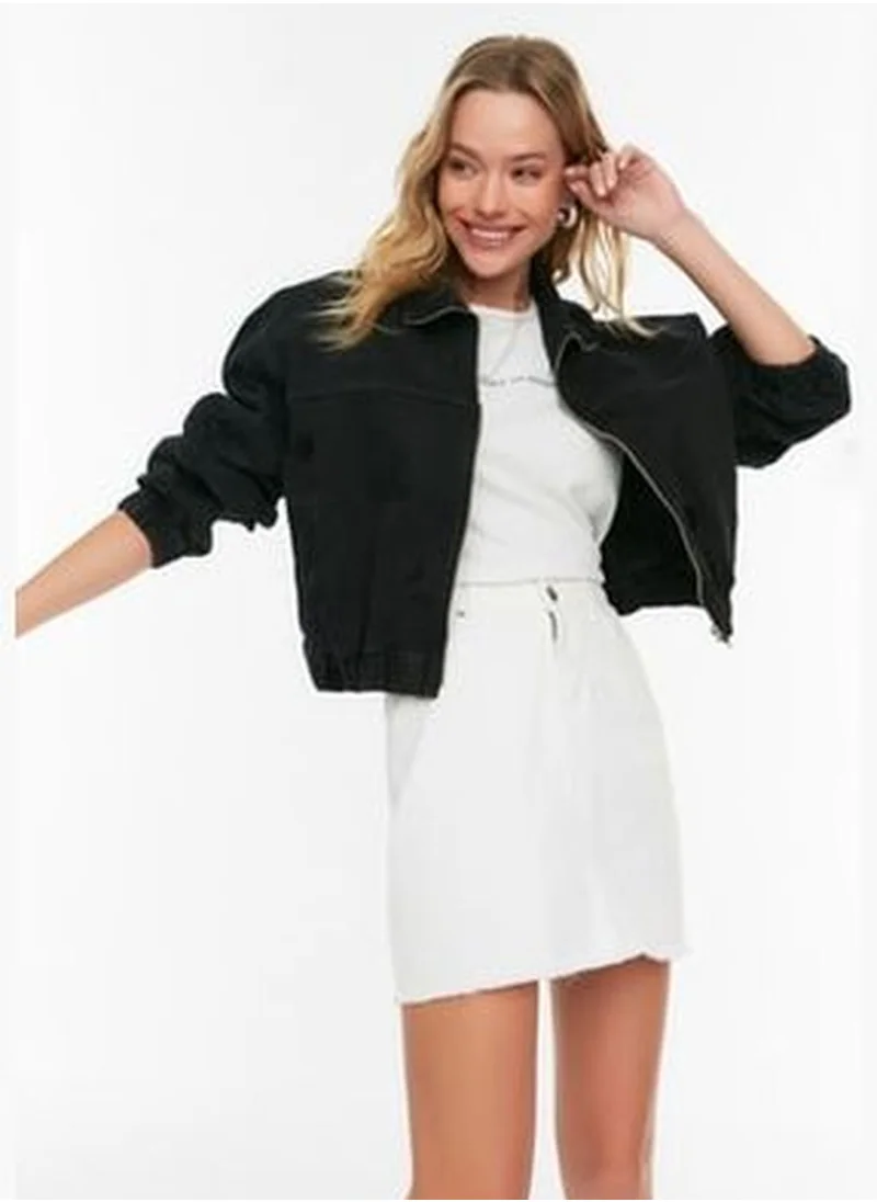 trendyol Black Polka Dot Embroidery Bomber Denim Jacket TWOAW22CE0220