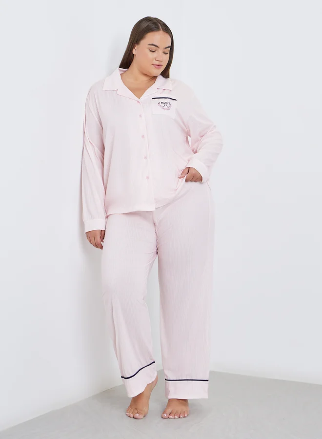 Styli Styli Plus Bow Print Pocket Striped Shirt and Pyjama Set