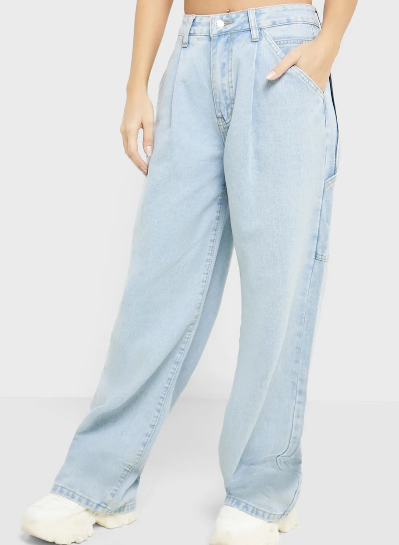 Ginger Strap Pocket Detail Mom Jeans
