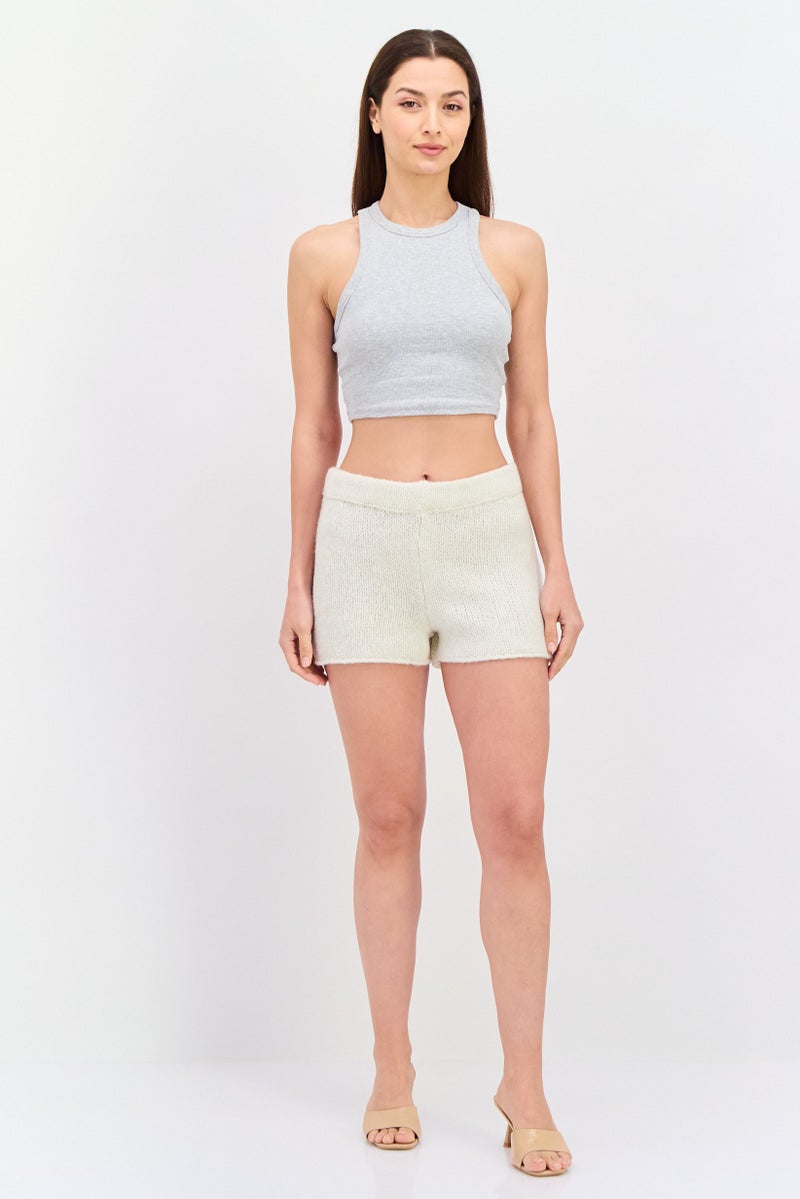 NA-KD Women Textured Basic Shorts, Beige - Image 4