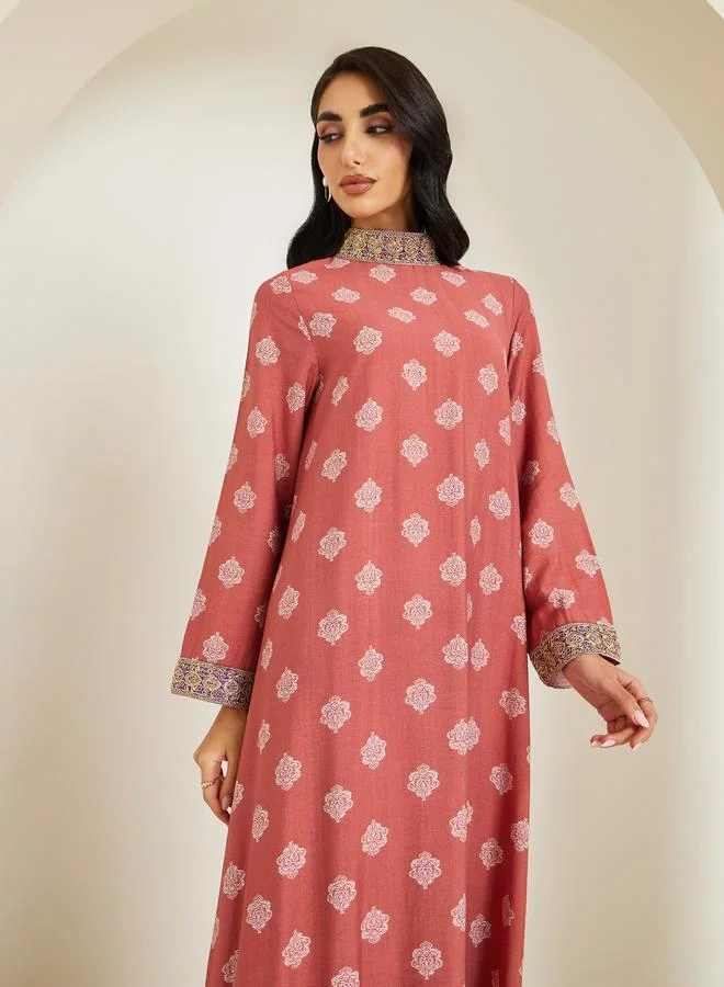 Amirah Women Stand Collar Printed Jalabiya With Lace Trim