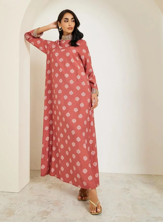 Amirah  Women Stand Collar Printed Jalabiya With Lace Trim for Women | Best Price UAE