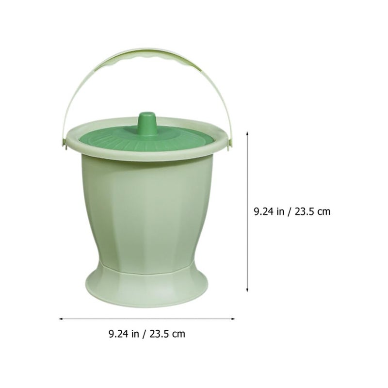 Green Portable Camping Toilet Pee Cup with Lid for Elderly Plastic Spittoon Urinal - Image 3