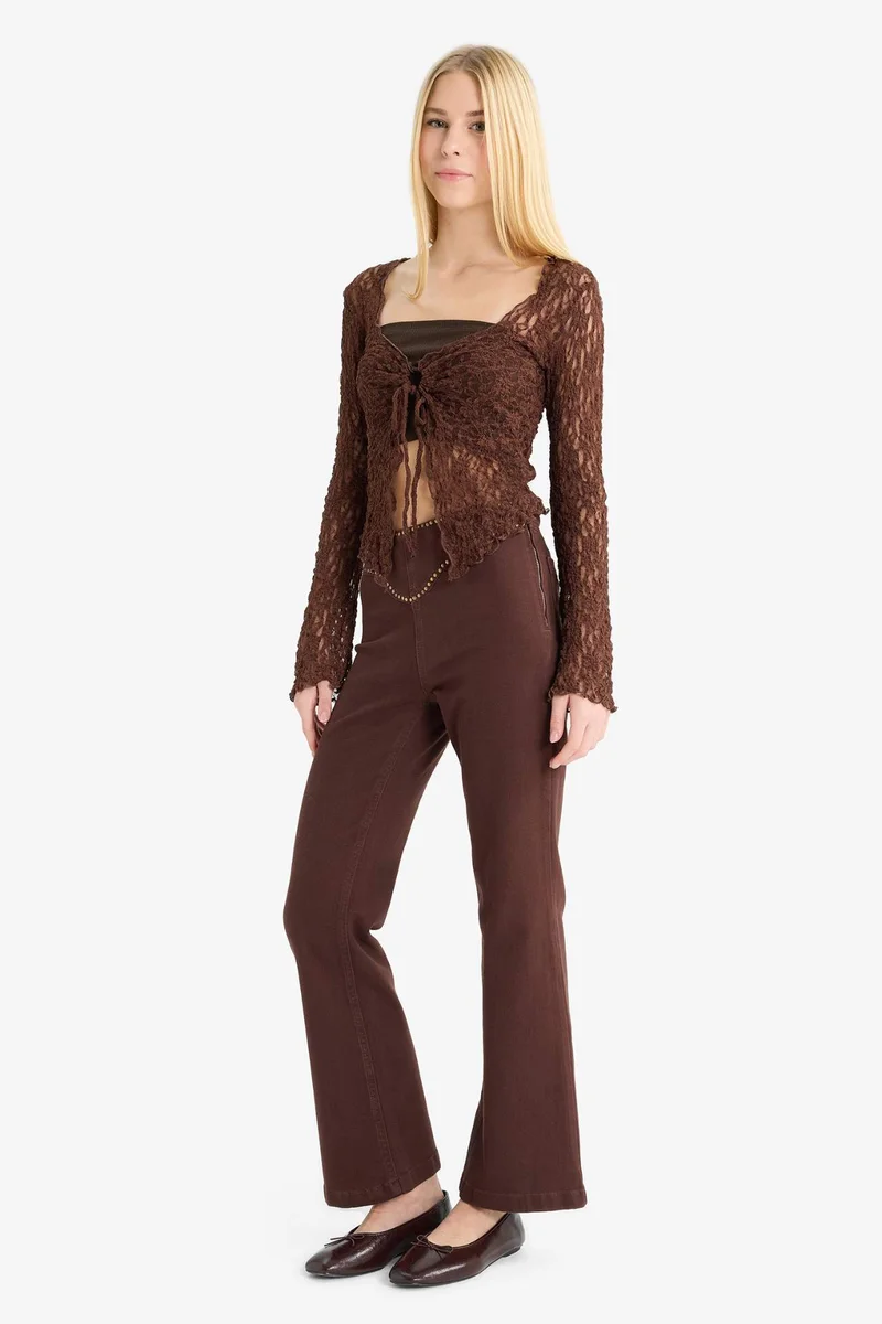 ديفاكتو Flare Gabardine Trousers