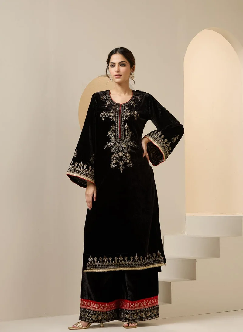 ISHIN Women's Black Velvet Embroidered Tunic Full Length Palazzo Straight Fit Kurta Set