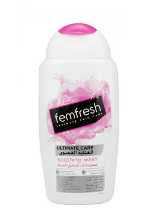 femfresh Ultimate Soothing Wash Feminine Care Clear 250ml - Image 1