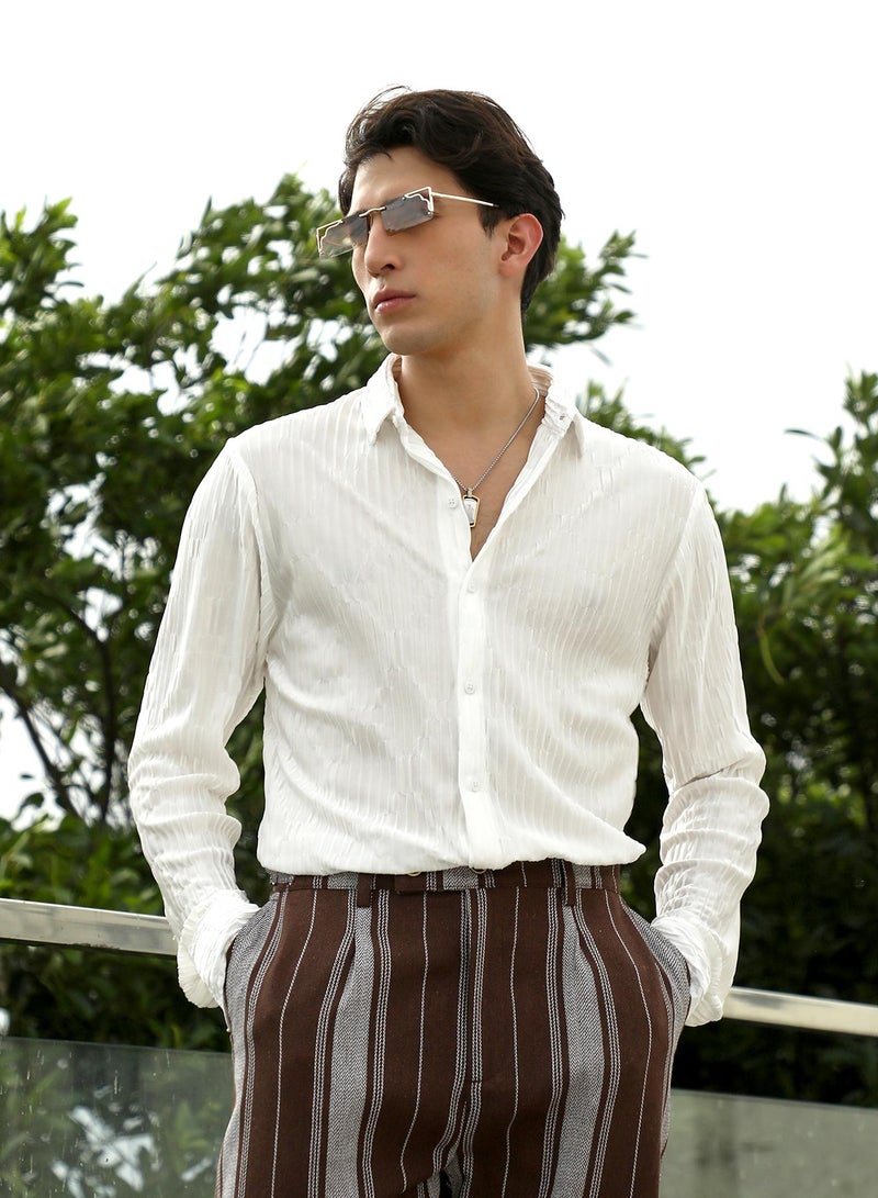 Campus Sutra Men's White Textured Slim Fit Shirt With Spread Collar  - Image 1