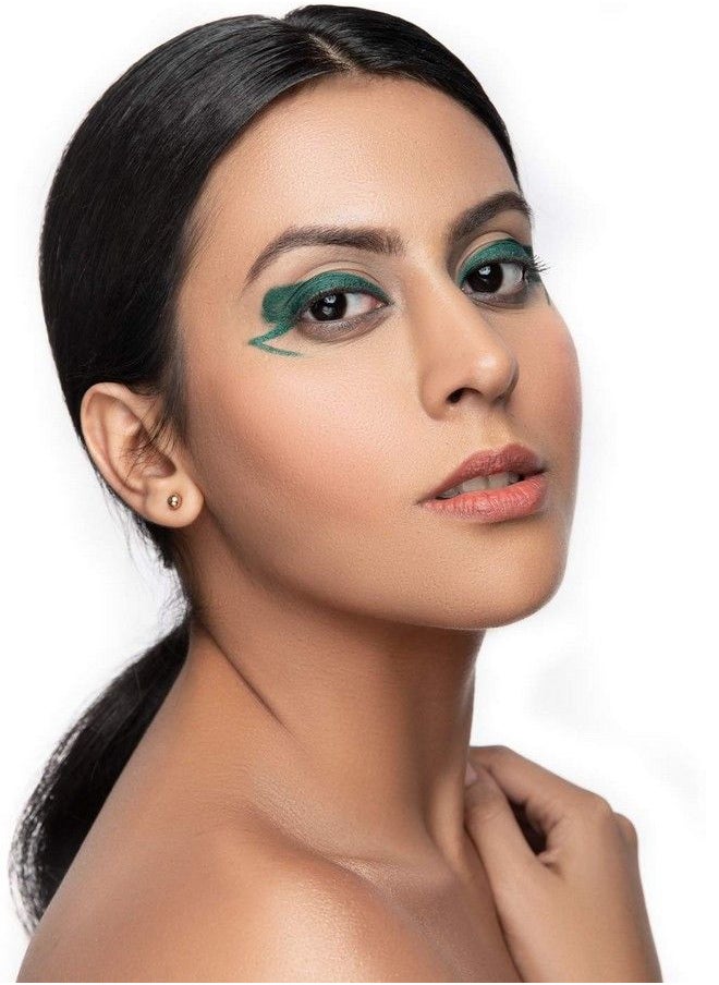 SUGAR Cosmetics Kohl Of Honour Intense Kajal 05 Go Green (Green Kajal) Ultra Creamy Texture Smudge Proof Water Proof Kajal Long Lasting Eye Pencil Lasts Up To 12 Hours  - Image 4