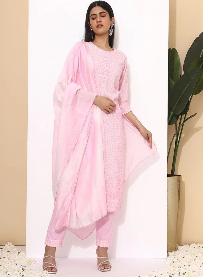 ISHIN Floral Embroidered Round Neck Three-Quarter Sleeves Thread Work Kurta Set