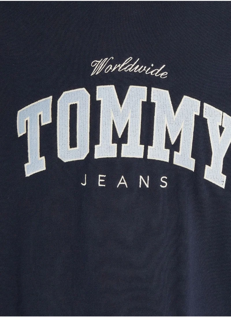 TOMMY JEANS Logo Crew Neck Sweatshirt