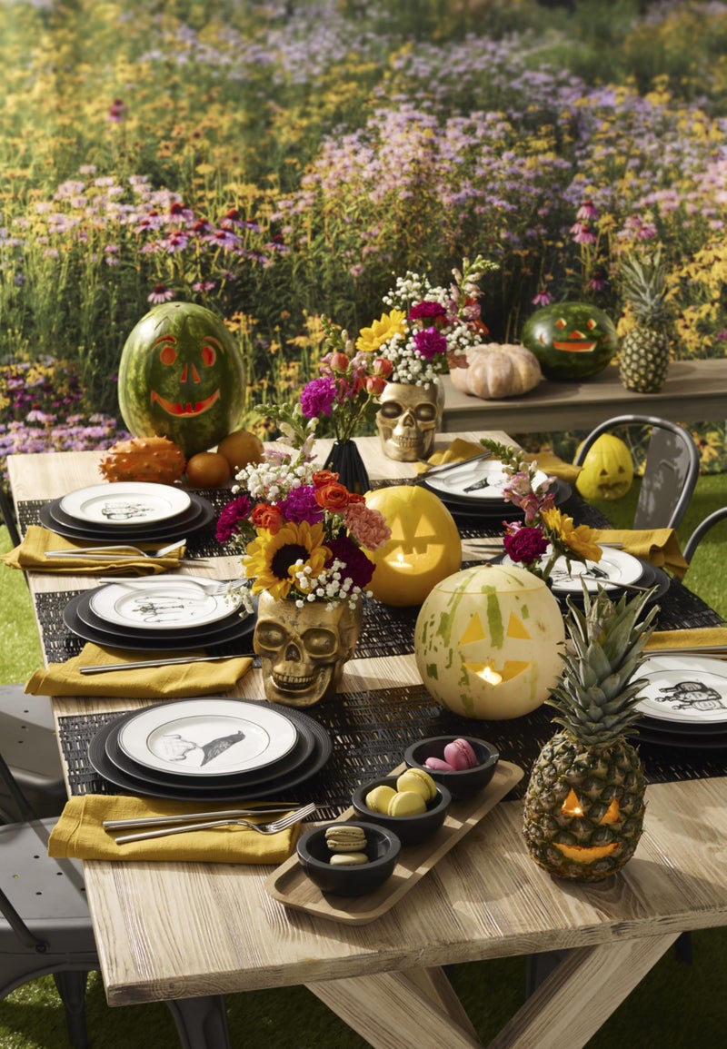 Lenox Dinnerware Set, Vintage Halloween 4-Piece Dessert Plate Set, Assorted, Set of 4 Ivory Porcelain Plates, Dishwasher Safe, Halloween Decor Indoor, Party Table Decorations (Black/White, 4 Piece) - Image 4