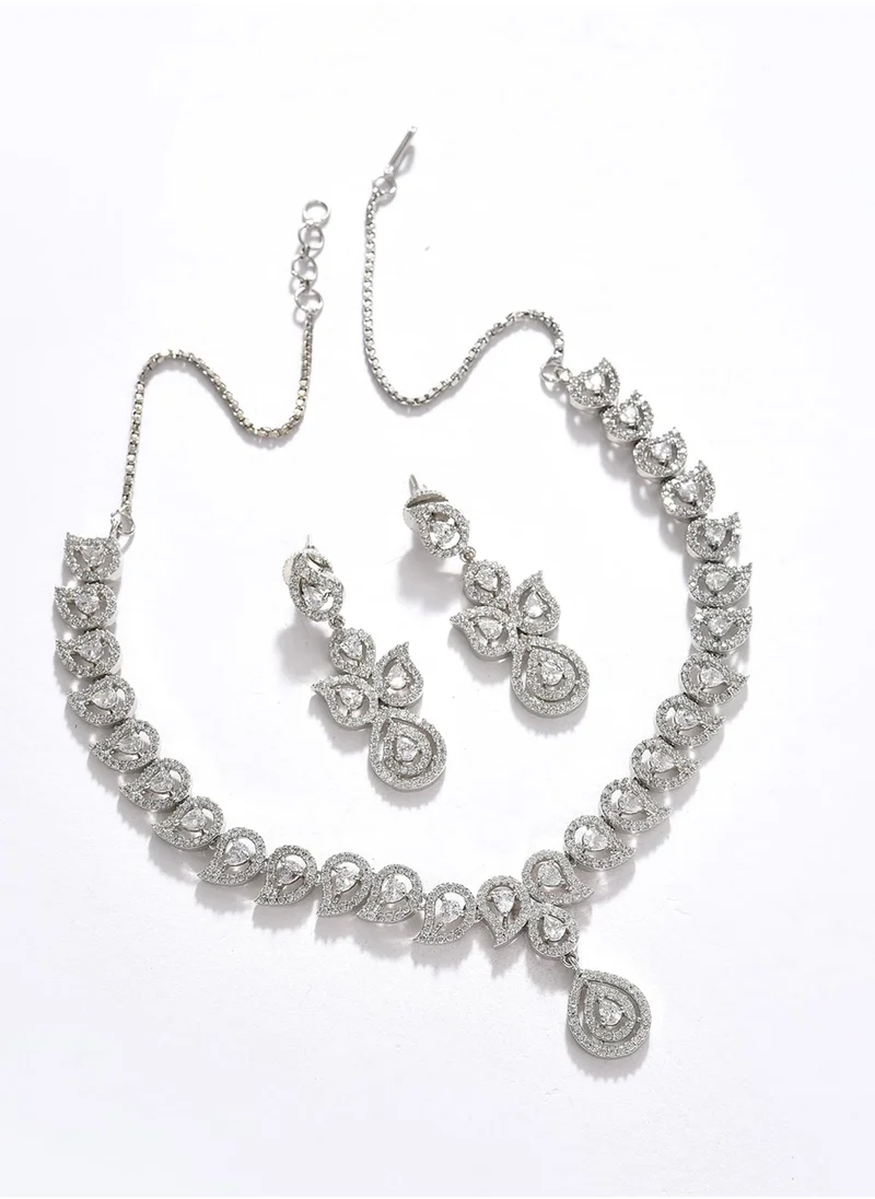 SOHI White Stone-Studded Jewellery Set