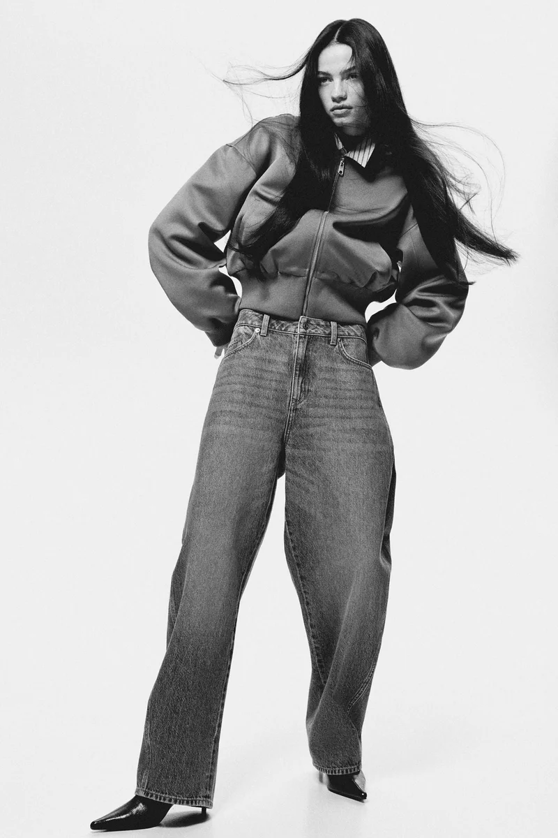 اتش اند ام جينز بخصر عالي وساق باريل