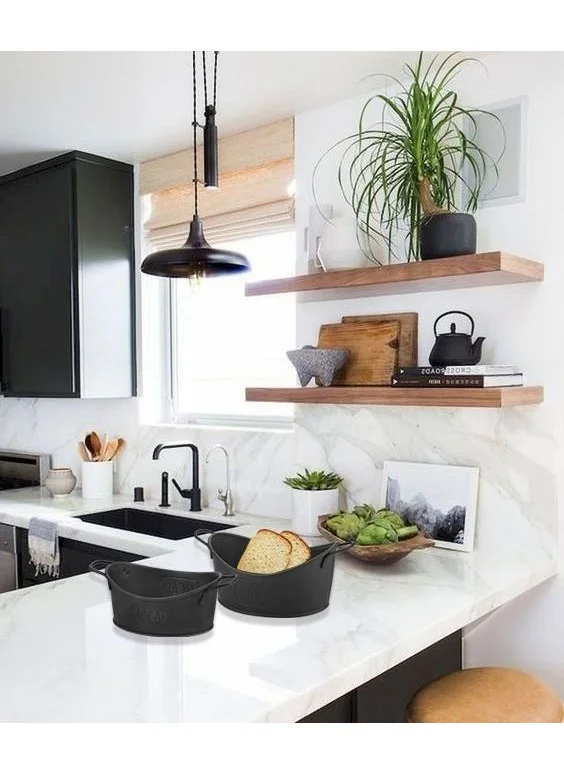 The Mia Bread Service 23 x 14 Cm - Black