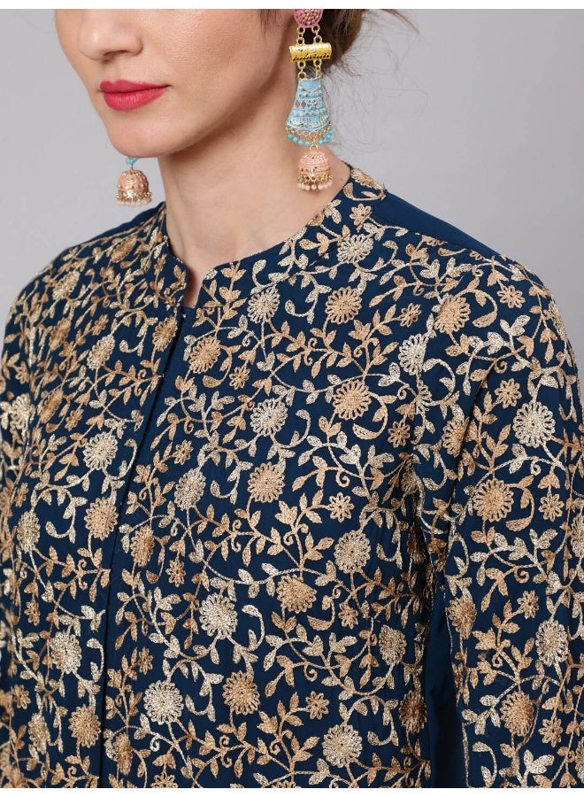 AKS كُرتا مستقيم مزخرف بتطريز أاري باللون الأزرق - Image 2