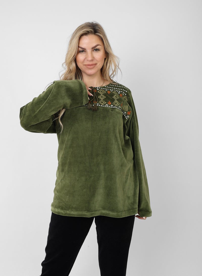zecotex  Elegance in Every Stitch – Velvet Pajamas with Exquisite Embroidery  - Image 4