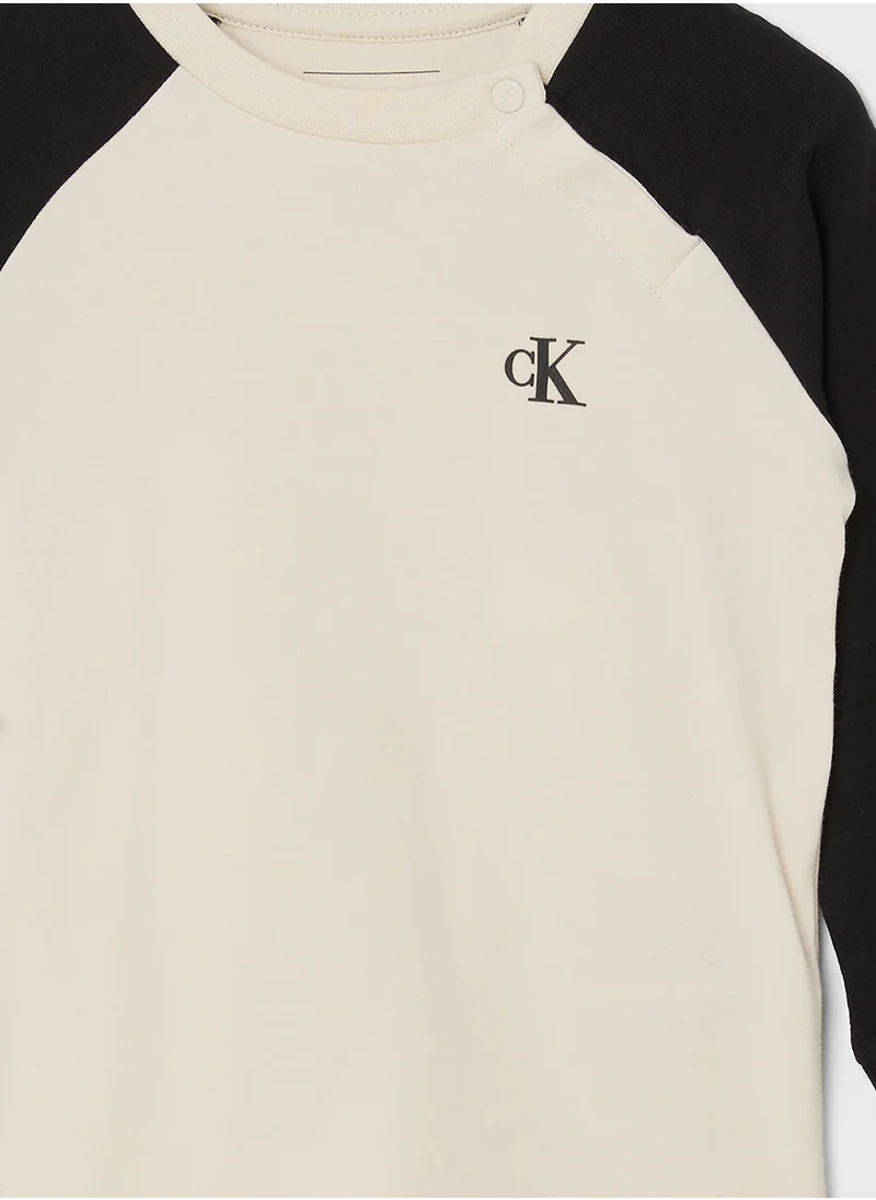 كالفن كلاين جينز Infant Color Block T-Shirt