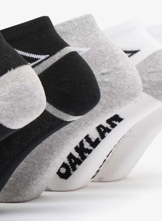 شو اكسبرس جوارب قصيرة بطبعة شعار للأولاد - مجموعة من  قطع