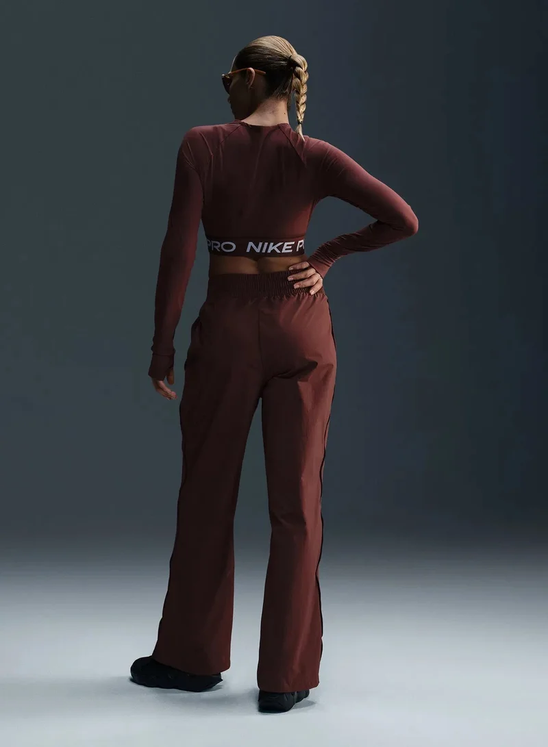 نايكي سراويل غير متماثلة من مجموعة