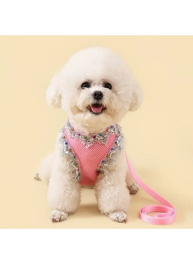 مجموعة هارنس وسلسلة للحيوانات الأليفة باللون الوردي بتصميم الدانتيل الذهبي، ناعمة وتسمح بالتهوية للكلاب الصغيرة والمتوسطة - Image 2