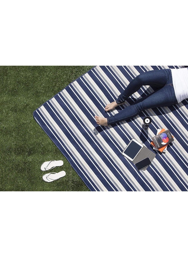 ONIVA - a Picnic Time brand ONIVA - a Picnic Time brand ONIVA - a Picnic Time Brand Outdoor Picnic Blanket Tote XL, Blue Stripe  - Image 4