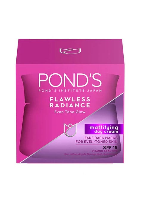 Flawless Radiance Hydrating Day Gel Cream With Spf 15 And Niacinamide Even tone Glow Fades Dark Marks 50ml