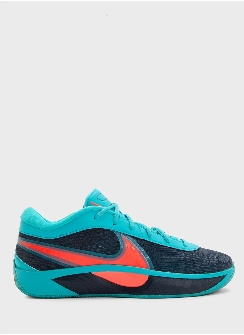 نايكي Giannis Freak 6