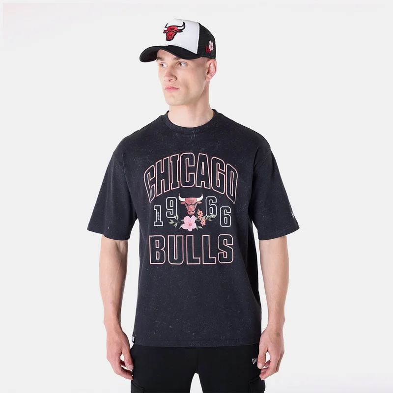 Men's NBA Chicago Bulls Distressed T-Shirt