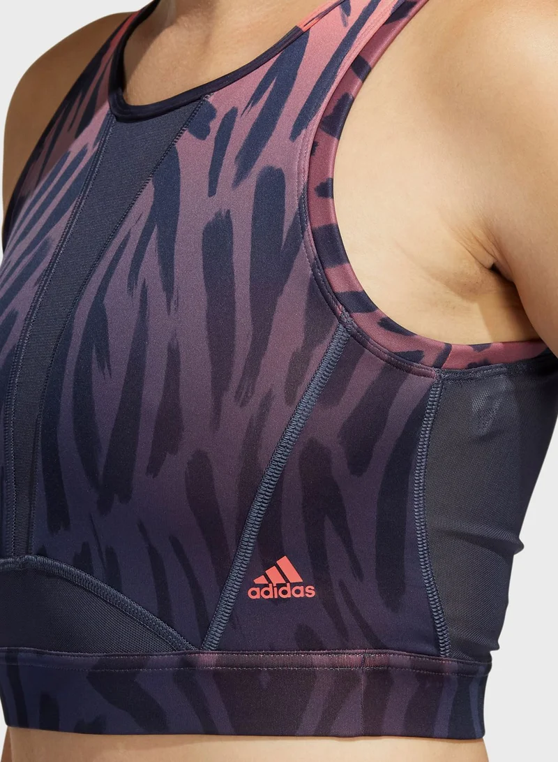 adidas صدرية بطبعات نمر