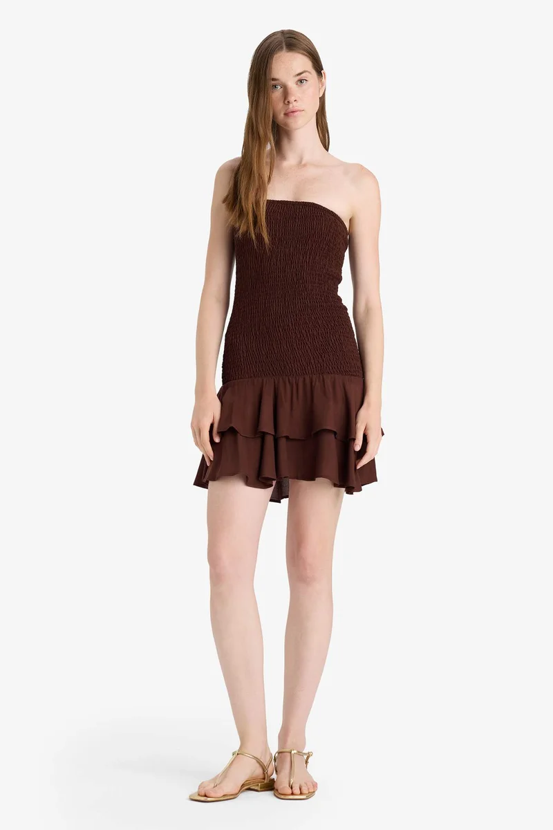 ديفاكتو Strapless Floral Mini Dress